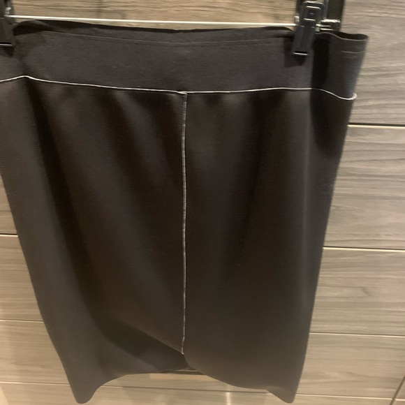 Scuba style skirt and shell - Picture 3 of 6